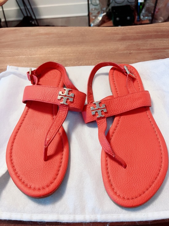 Tory Burch Shoes - Tory Burch Coral Leather Logo Slingback Sandals